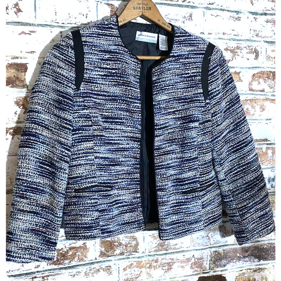 Alfred Dunner Petite Tweed Open Boxy Blazer Jacket - Picture 3 of 8